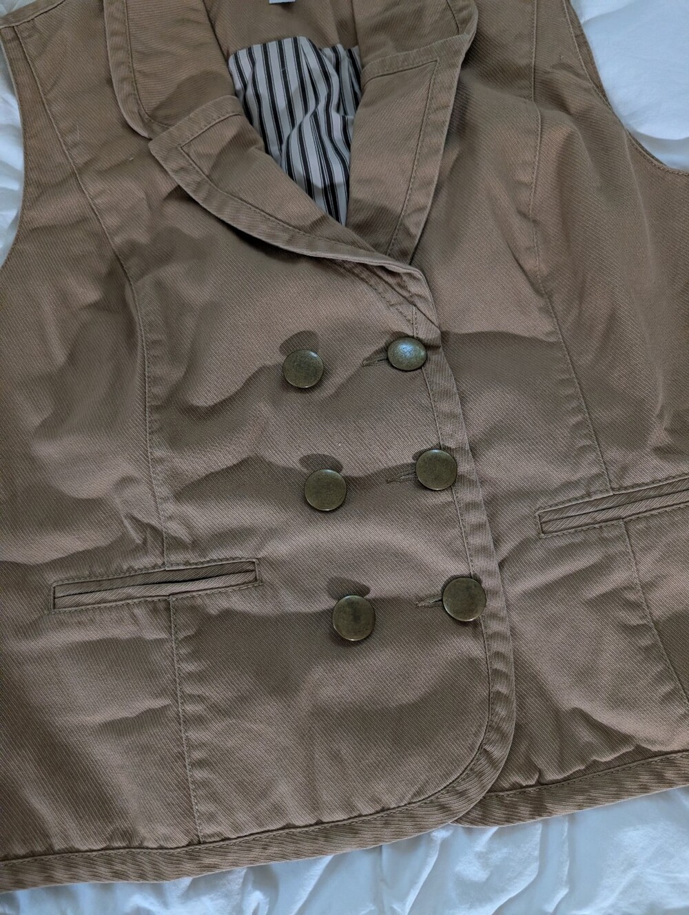 Relativity Vest - Picture 3 of 8